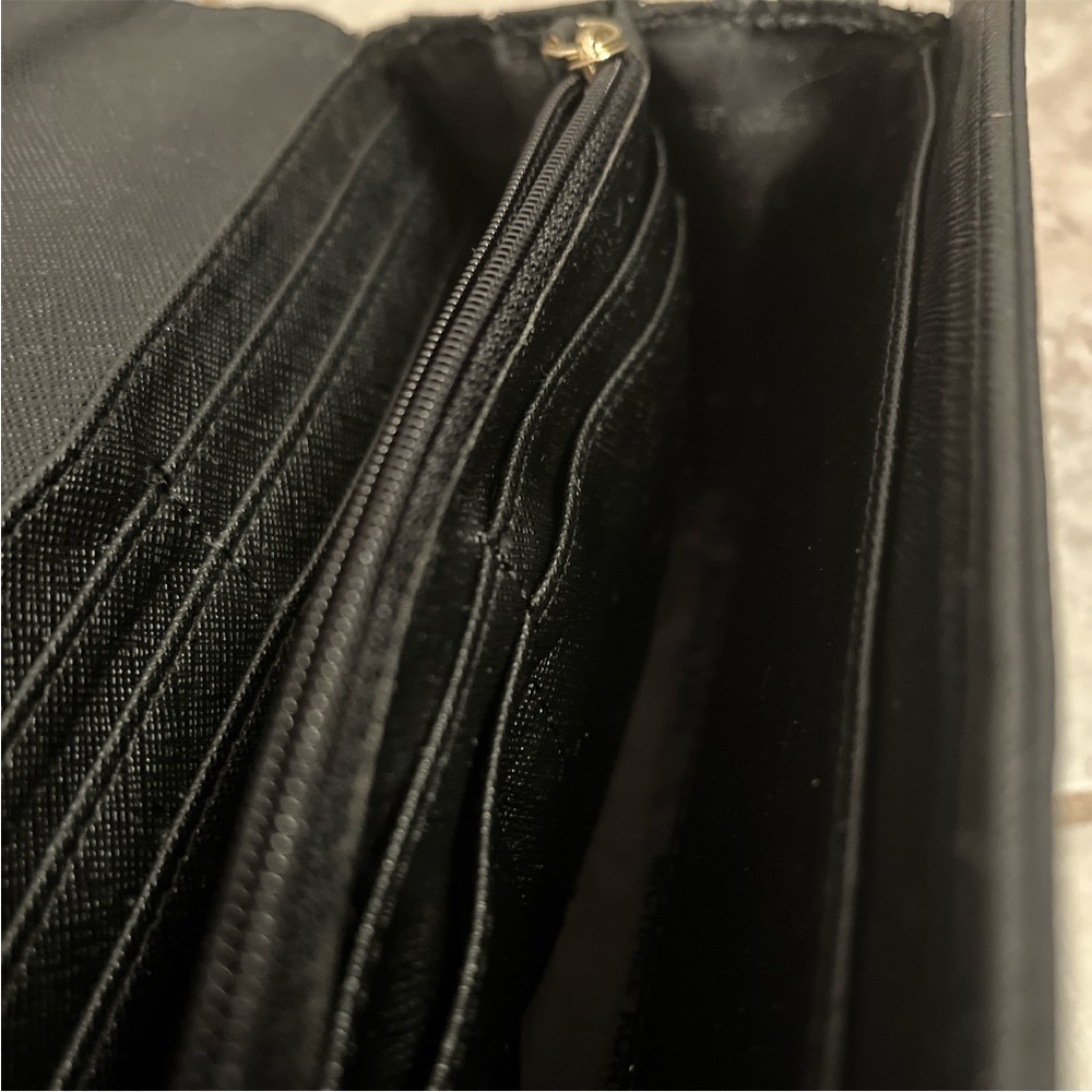 Michael Kors Black Fulton Pebbled Leather Wallet Good Condition - Picture 4 of 7